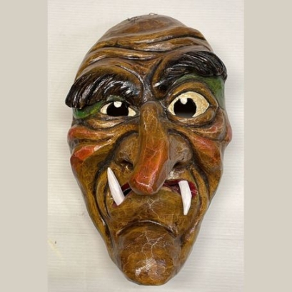 Hexenmaske mit Schiefnase Hexenmaske mit Schiefnase