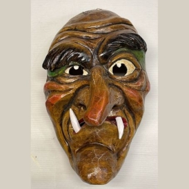 Hexenmaske mit Schiefnase